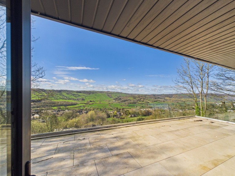 Image of Burnett Lane, Matlock, DE4