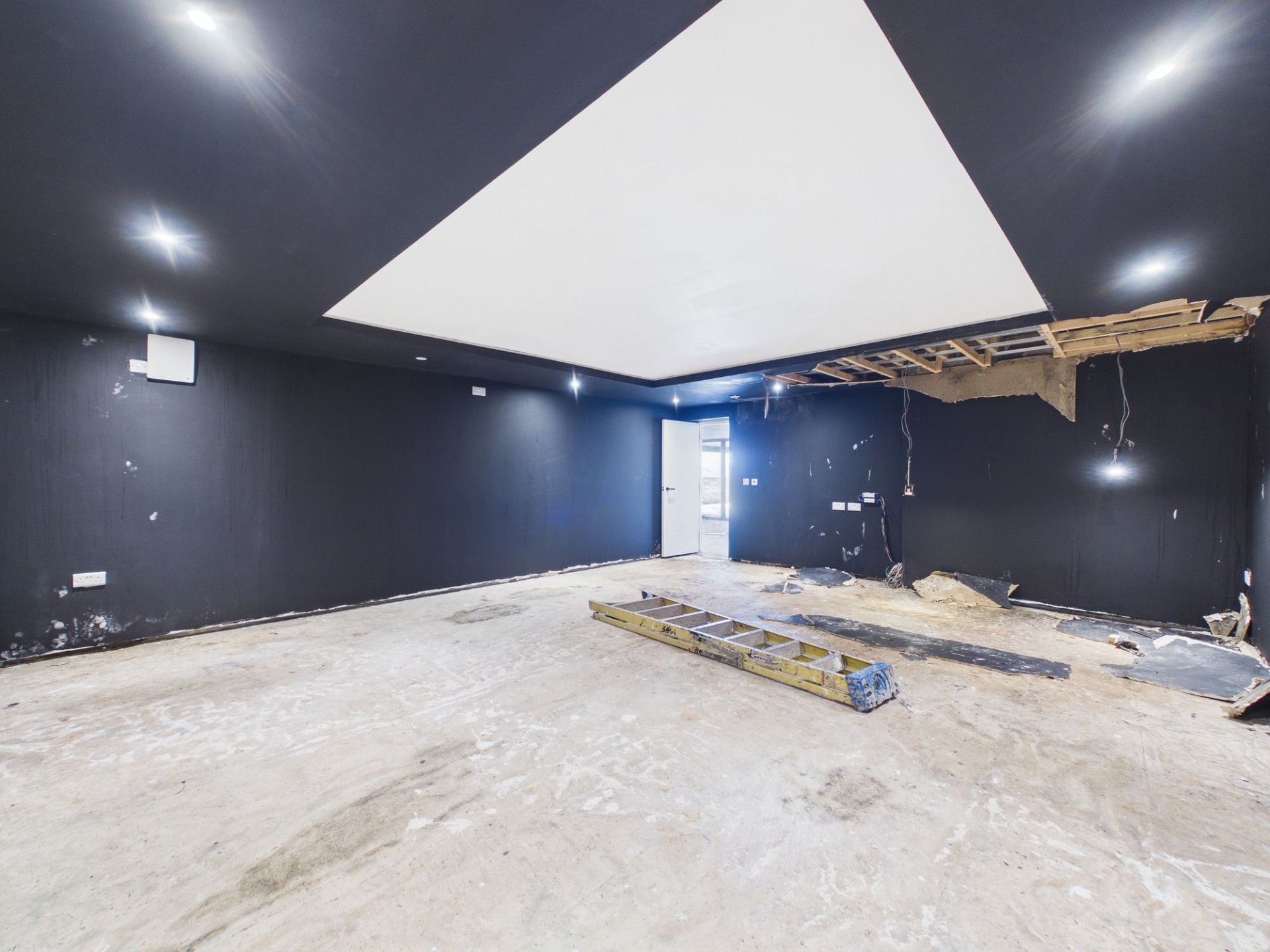 Images for Burnett Lane, Matlock, DE4