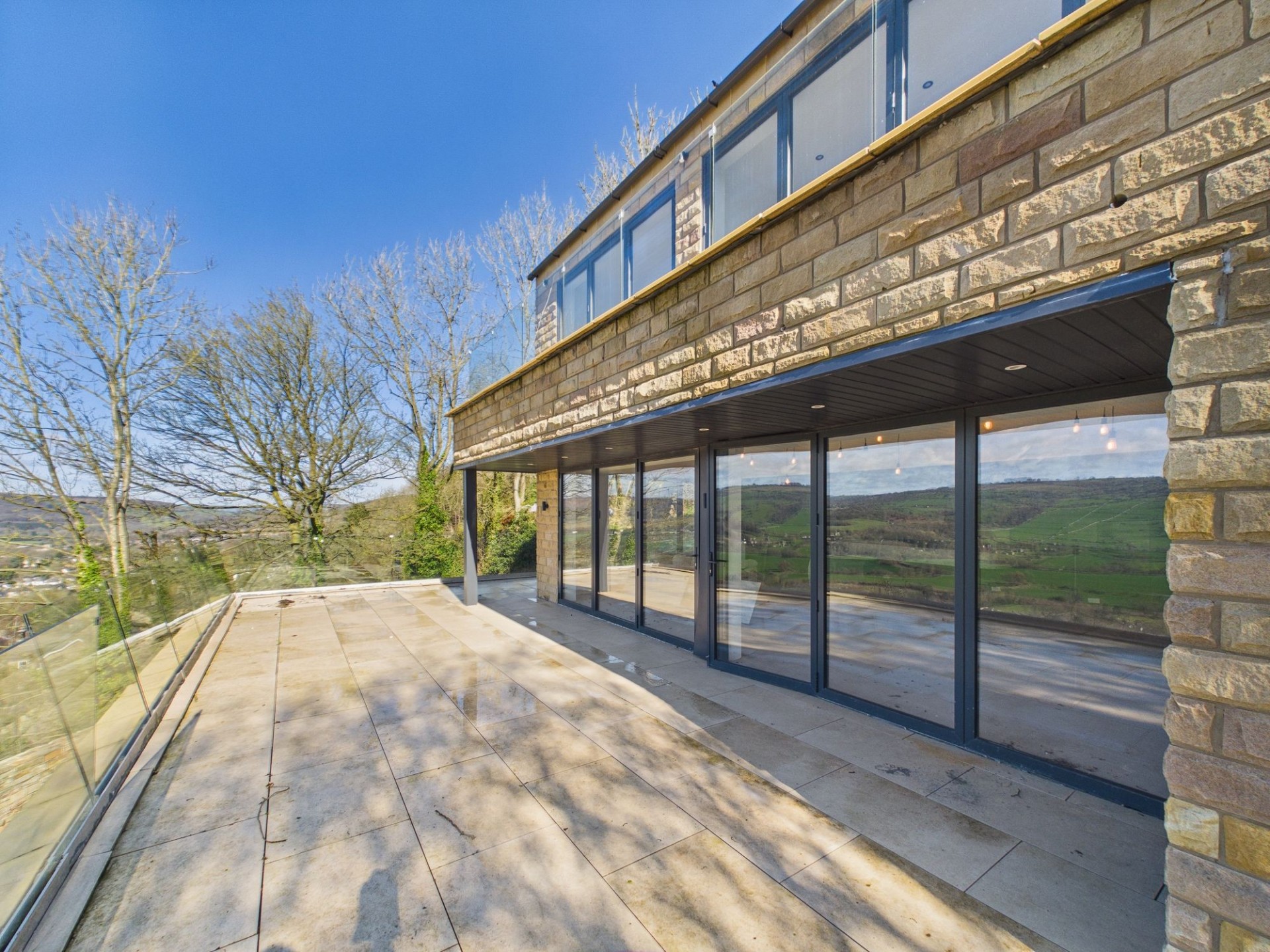 Images for Burnett Lane, Matlock, DE4