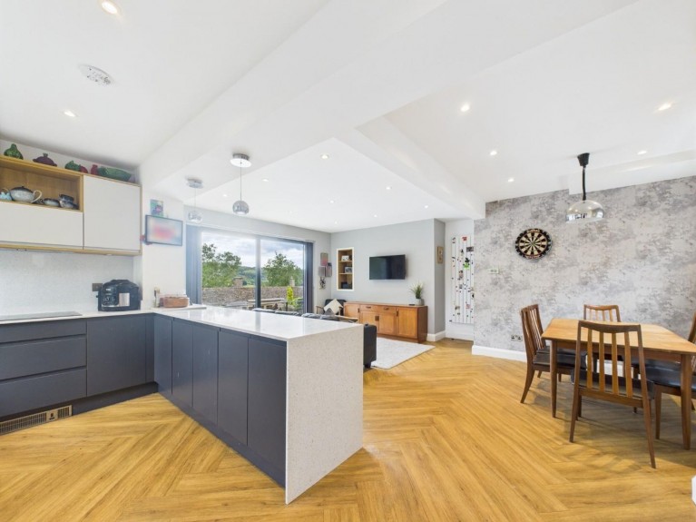 Image of Rutland Street, Matlock, DE4