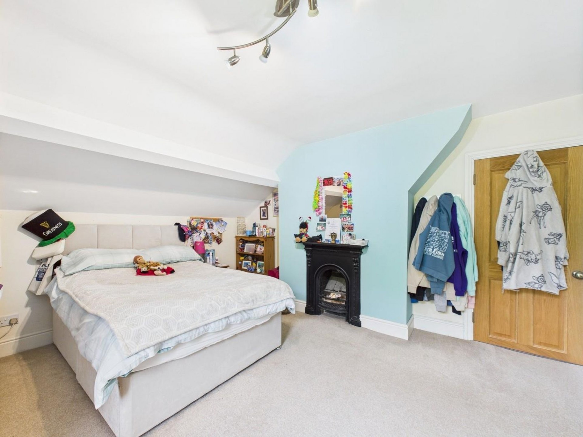 Images for Clatterway, Bonsall, DE4