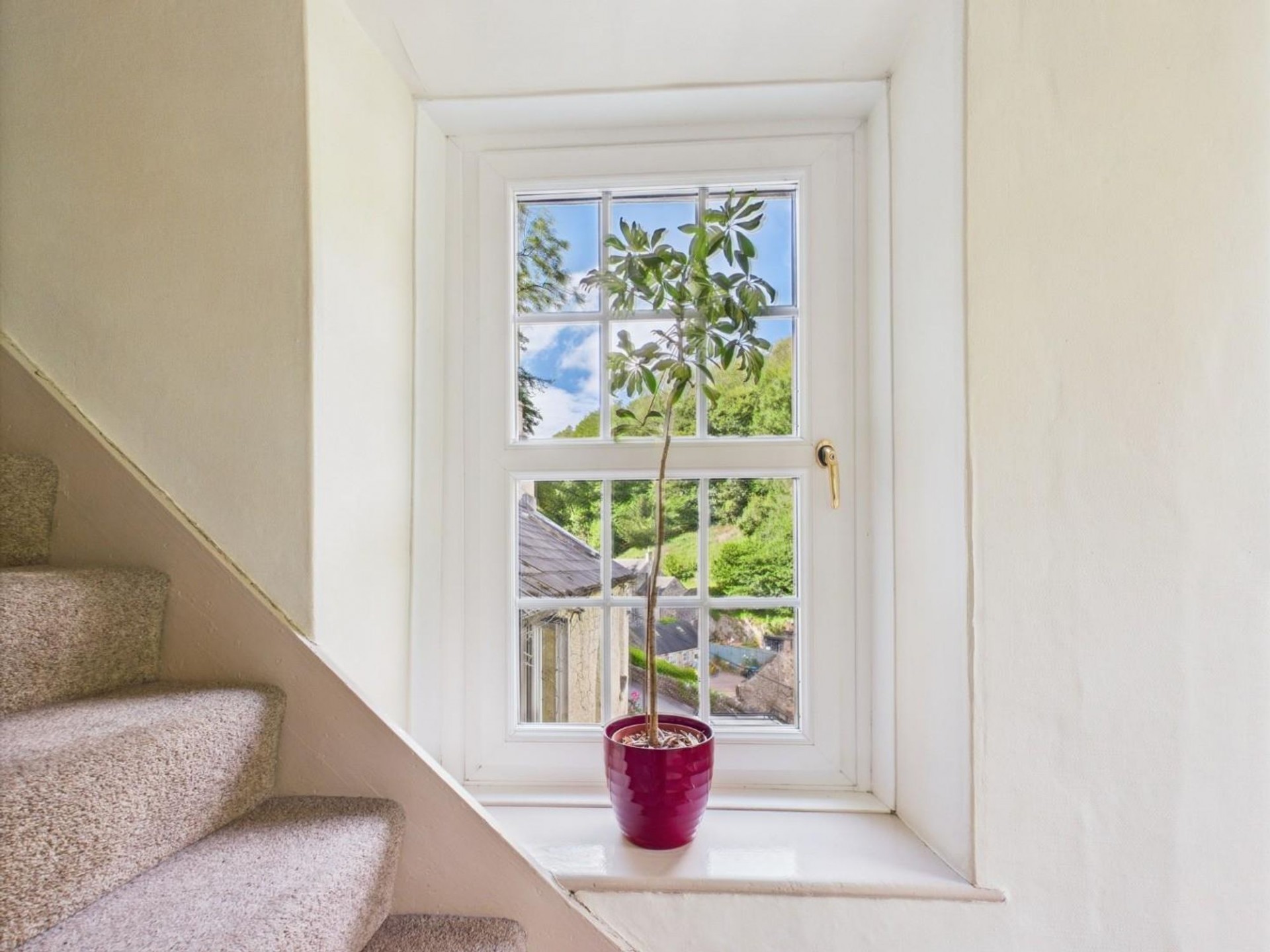 Images for Clatterway, Bonsall, DE4