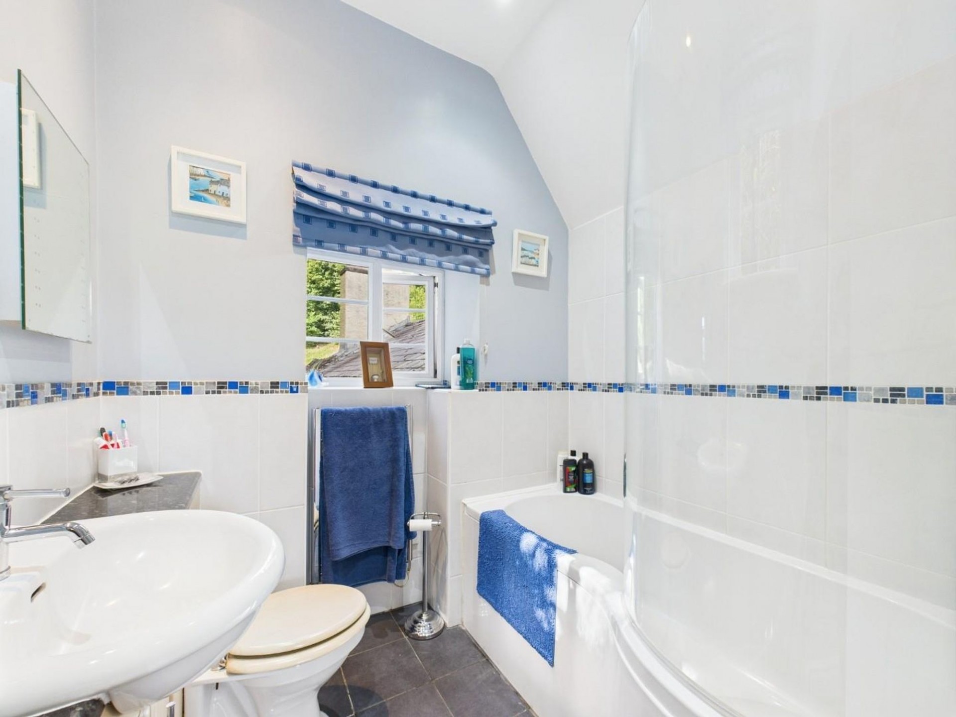 Images for Clatterway, Bonsall, DE4