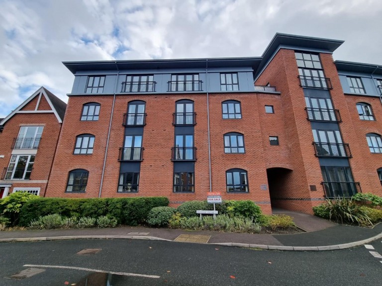 Leighton Way, Regency House Leighton Way, DE56