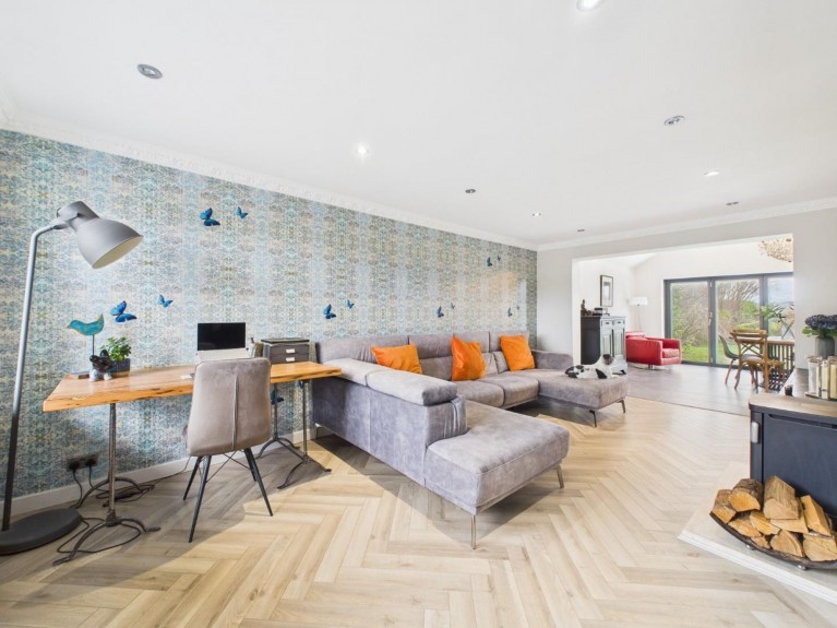 Image of Broadway, Kirk Ireton, DE6