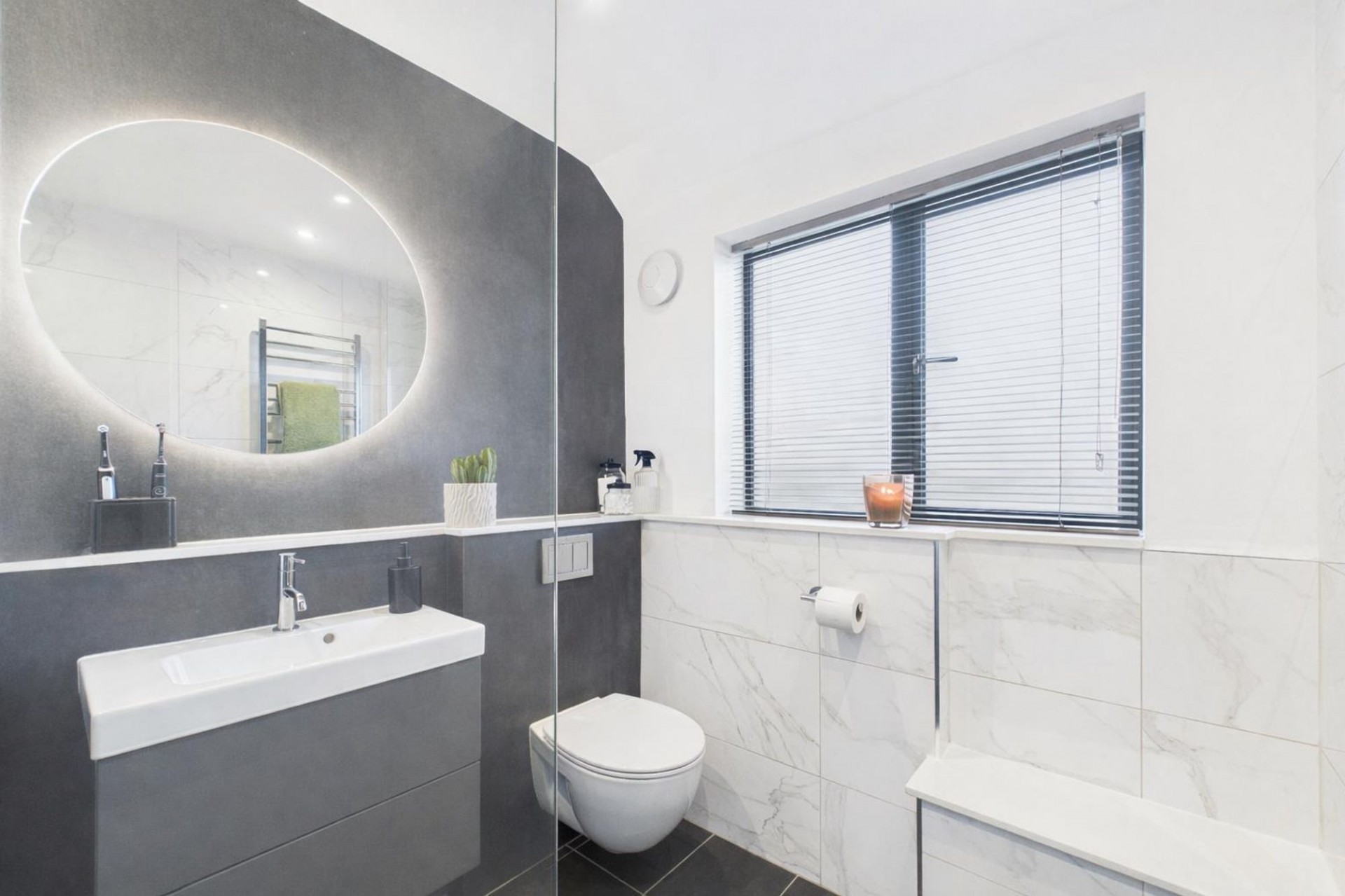 Images for Broadway, Kirk Ireton, DE6