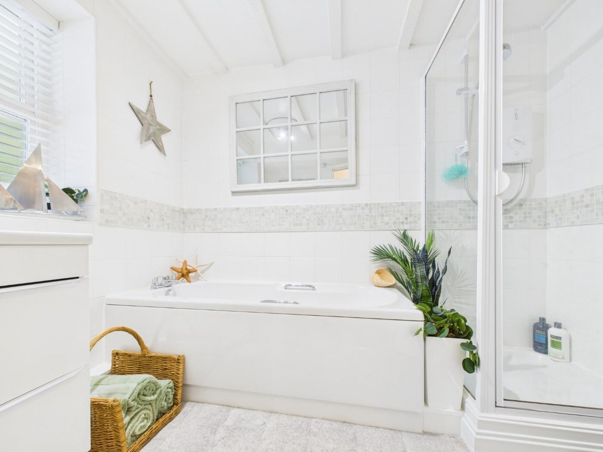 Images for Upperwood, Matlock Bath, DE4