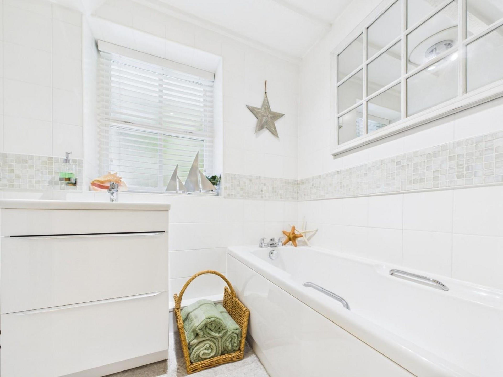 Images for Upperwood, Matlock Bath, DE4