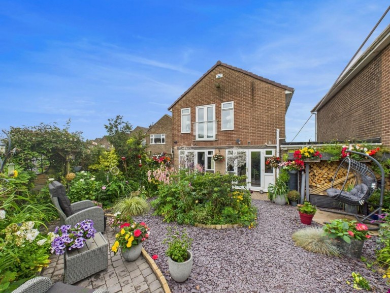 Image of High Ridge, Matlock, DE4