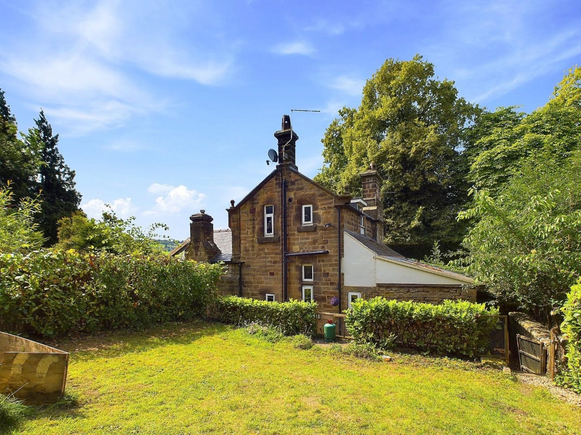 Images for Dale Road South, Matlock, DE4