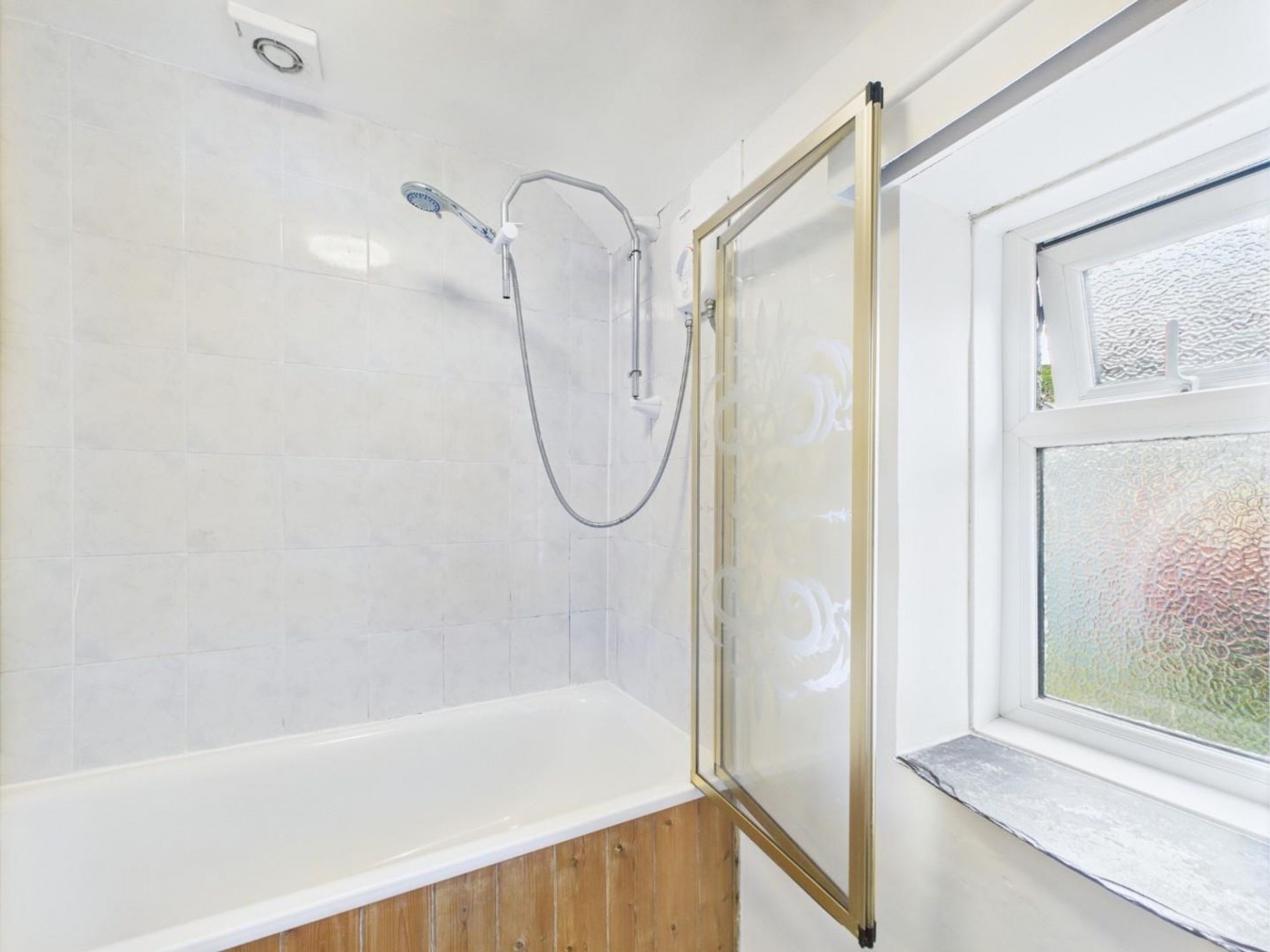 Images for Brassington, Maddock Lake, DE4