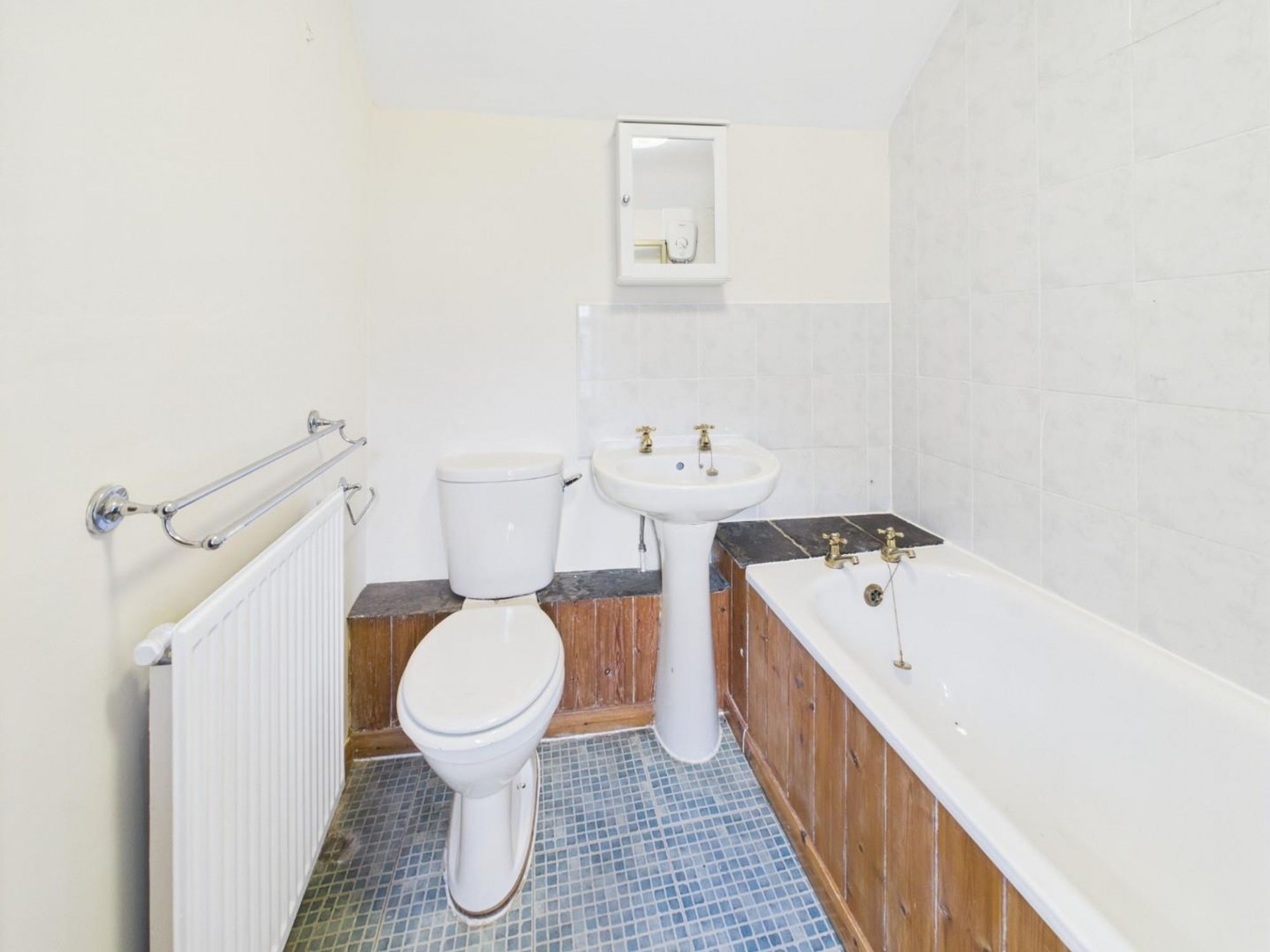 Images for Brassington, Maddock Lake, DE4