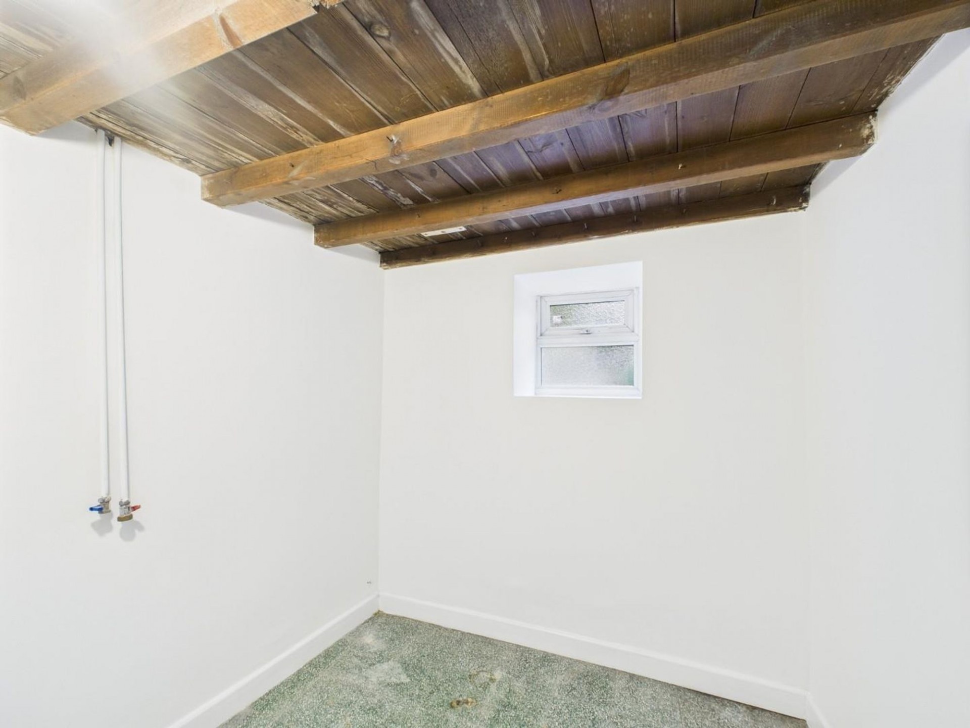 Images for Brassington, Maddock Lake, DE4