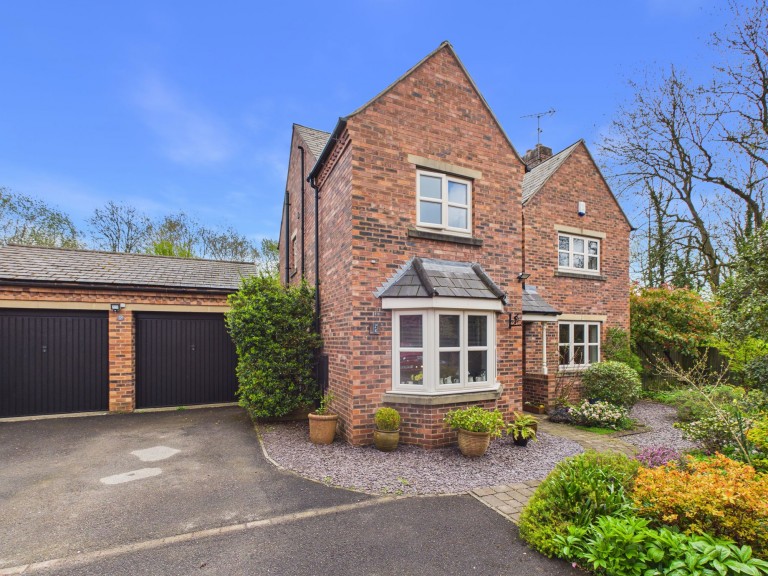 Spring Close, Wirksworth, DE4