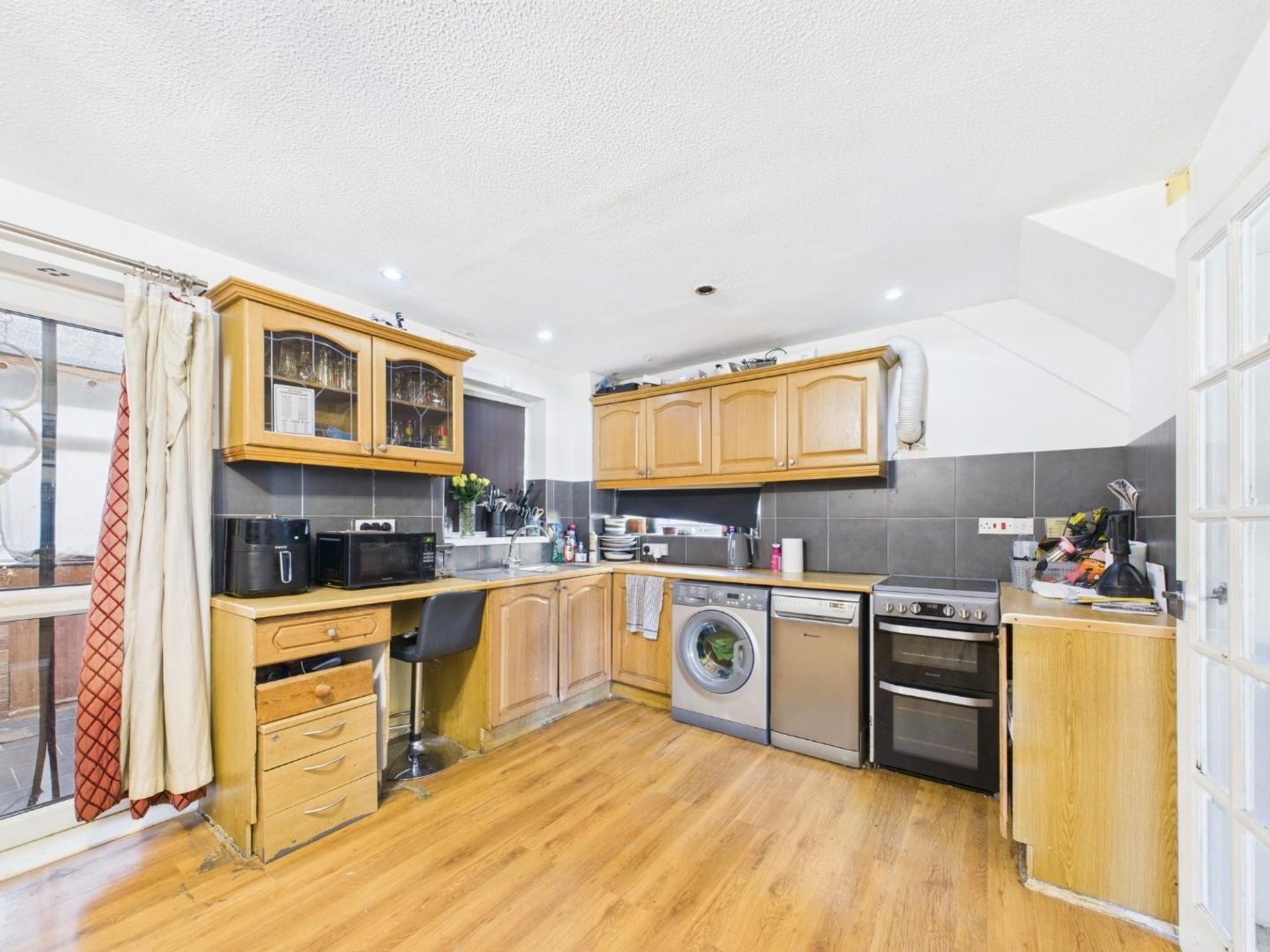 Images for Pondwell Drive, Brimington, S43