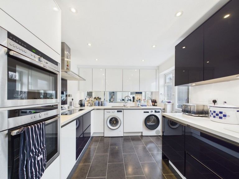 Image of Wyvern Close, Matlock, DE4