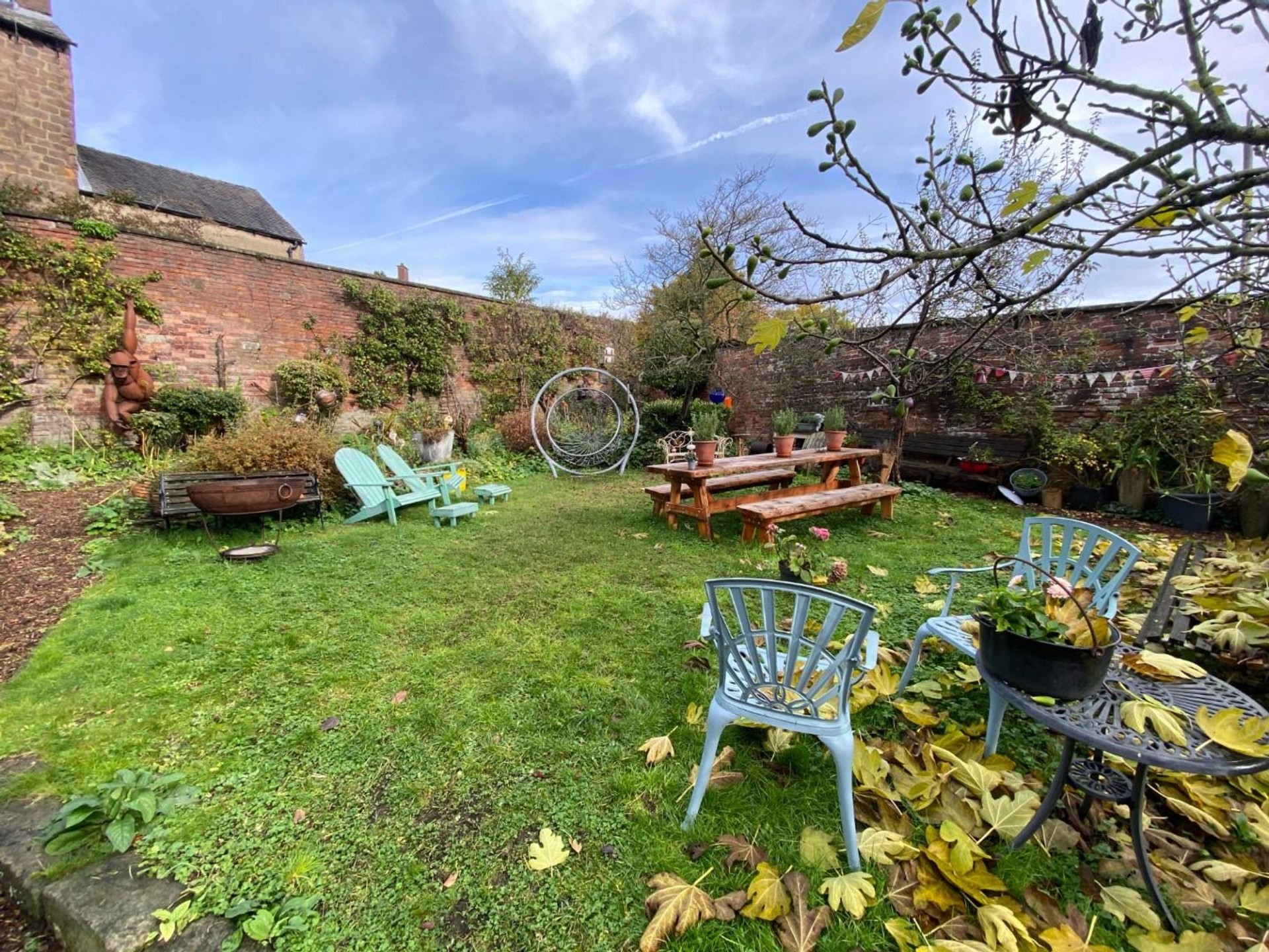 Images for 15 Market Place, Wirksworth, DE4