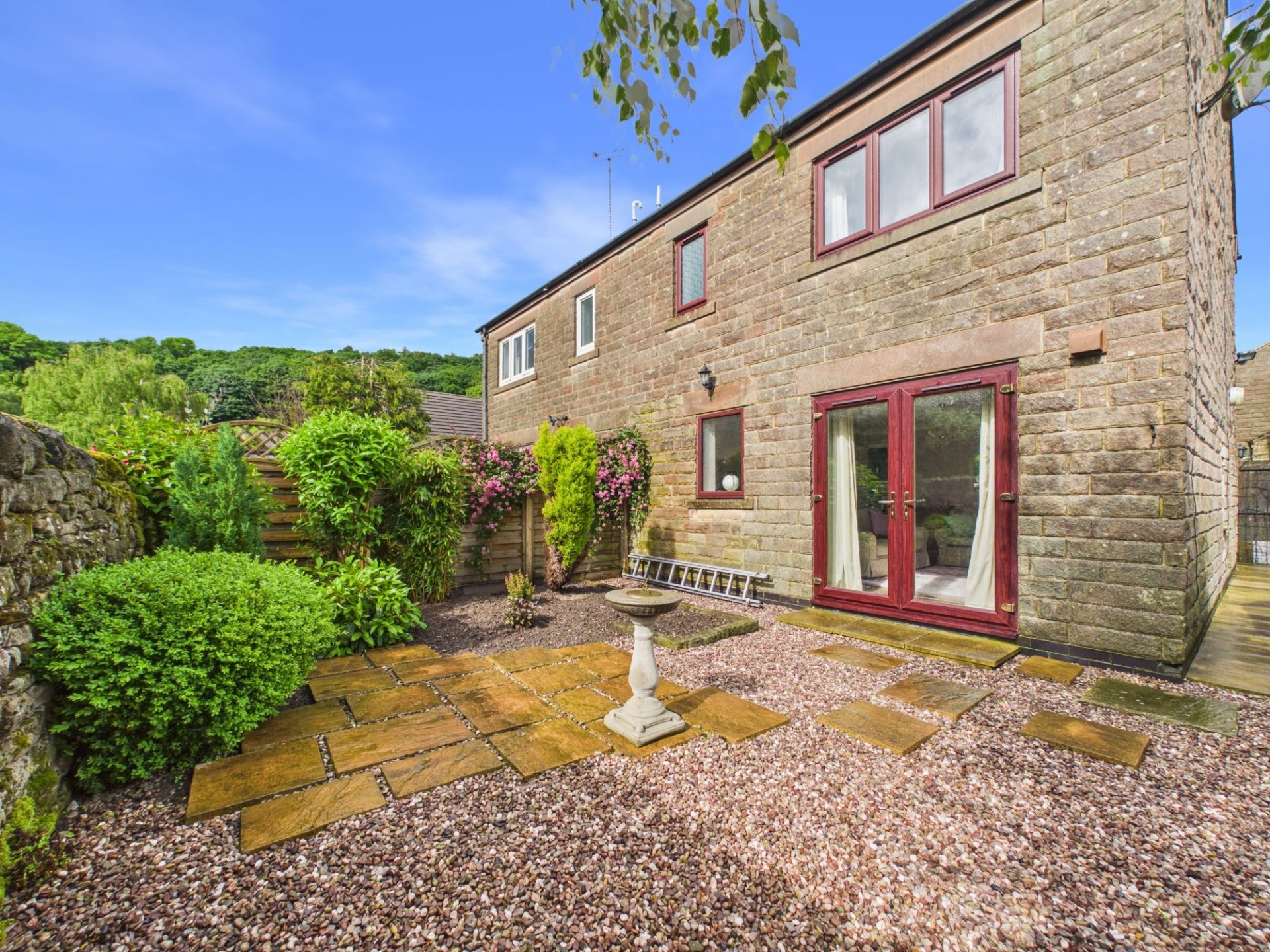 Images for Annies Close, Birchover, DE4