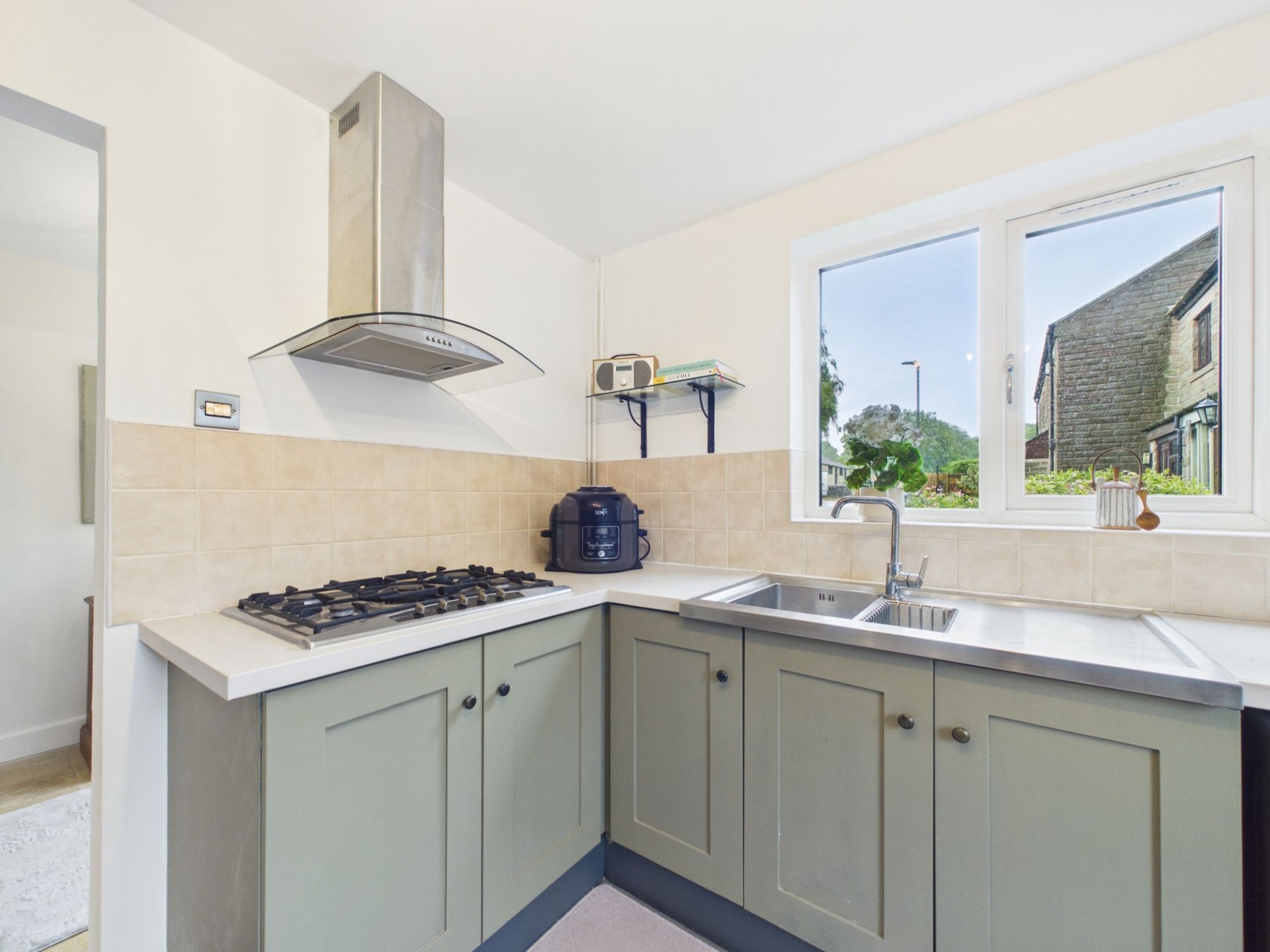 Images for Annies Close, Birchover, DE4