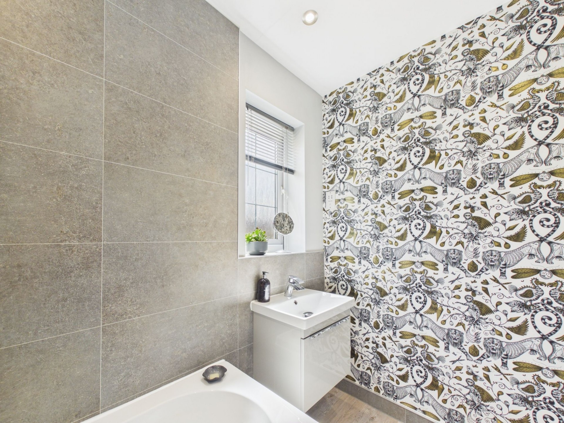 Images for Morledge, Matlock, DE4
