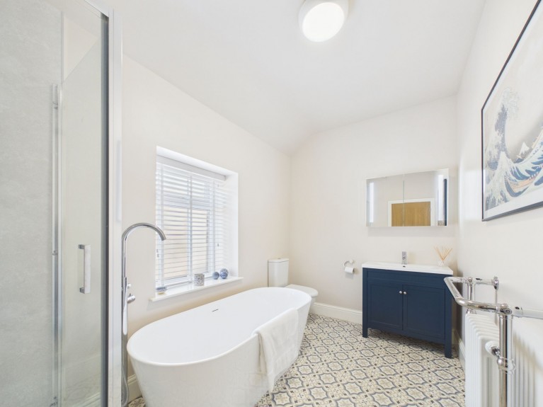 Image of Wellington Street, Matlock, DE4