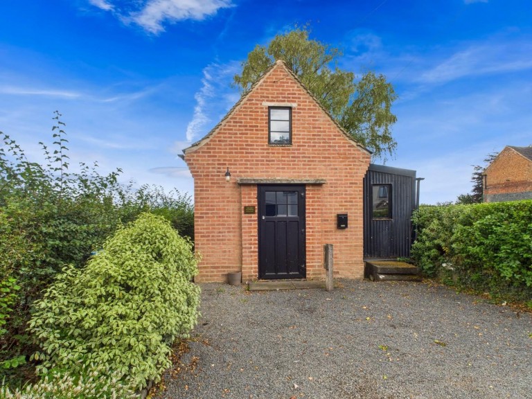 Main Road, Hulland Ward, DE6